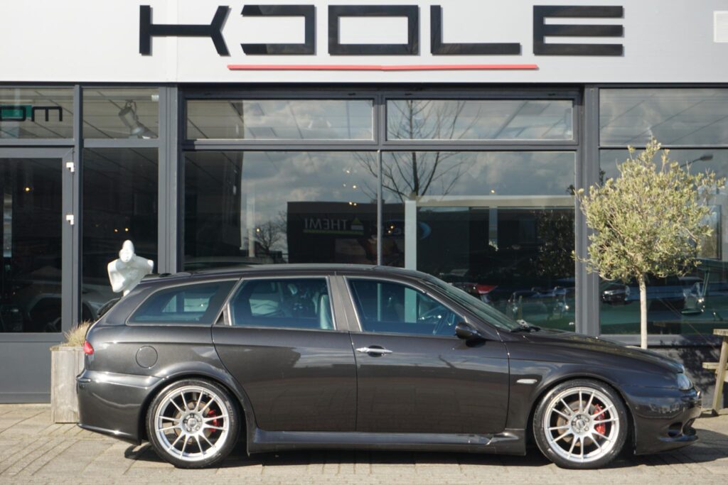 Alfa Romeo 156 Sportwagon 3.2 V6 GTA
