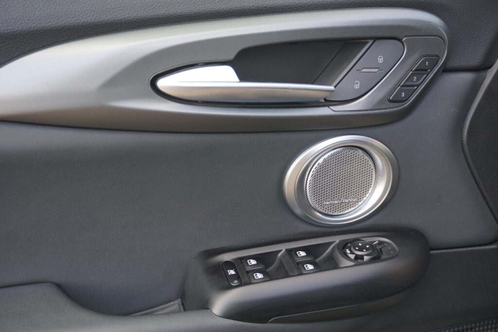 Alfa Romeo Tonale 1.5T Hybrid Veloce | stoel koeling | leer | ACC | H&K