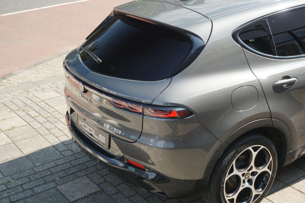 Alfa Romeo Tonale 1.5T Hybrid Veloce | stoel koeling | leer | ACC | H&K