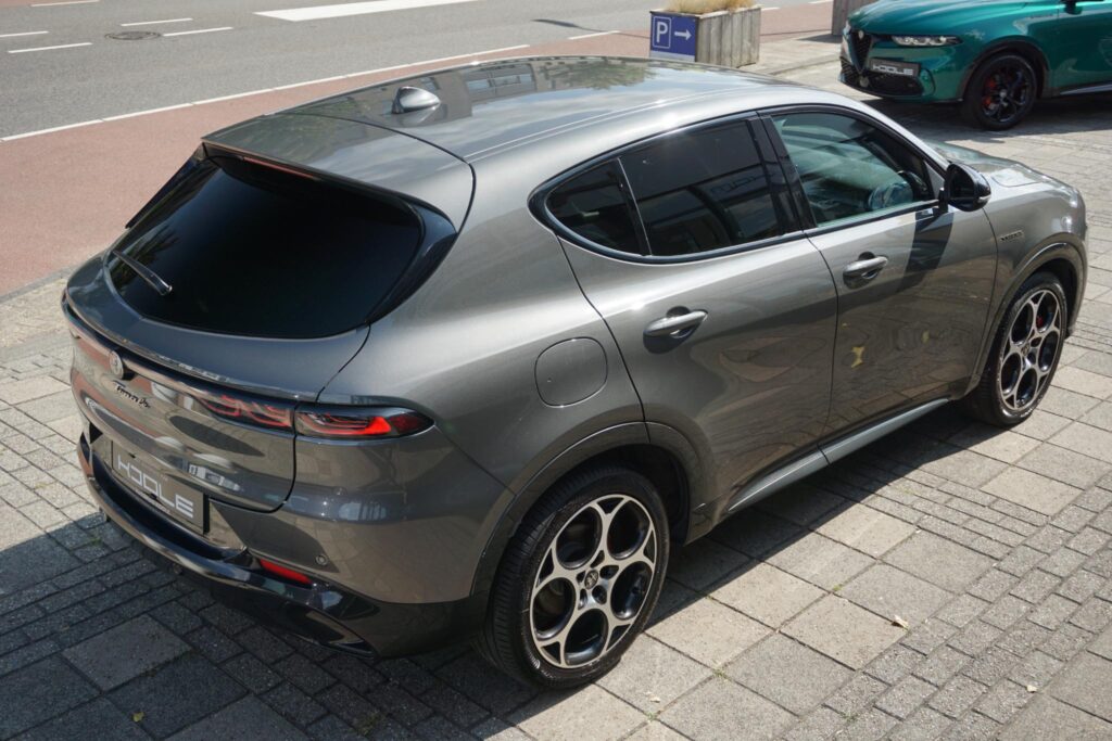 Alfa Romeo Tonale 1.5T Hybrid Veloce | stoel koeling | leer | ACC | H&K