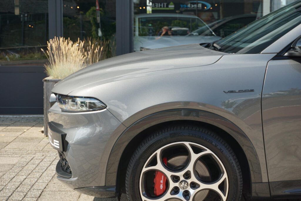 Alfa Romeo Tonale 1.5T Hybrid Veloce | stoel koeling | leer | ACC | H&K