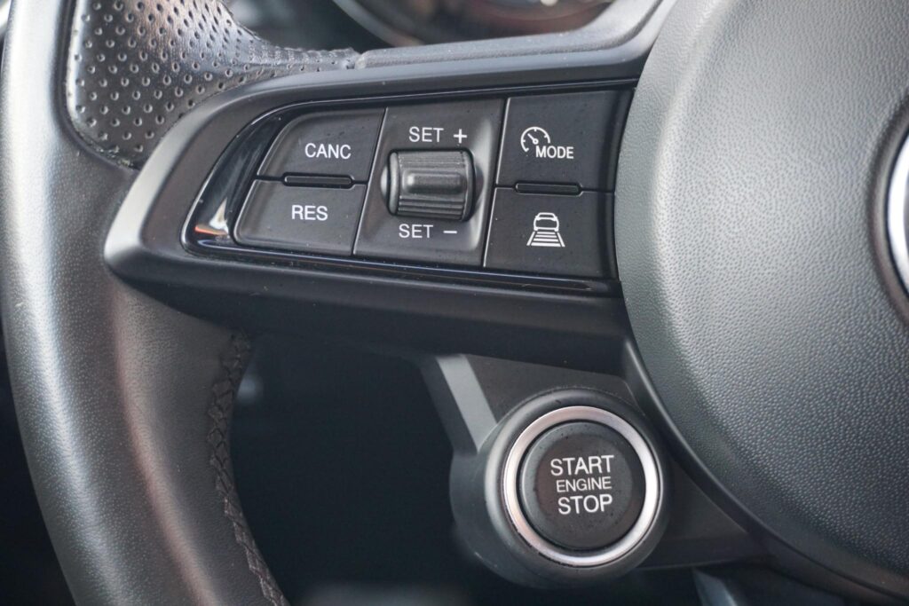 Alfa Romeo Tonale 1.5T Hybrid Veloce | stoel koeling | leer | ACC | H&K