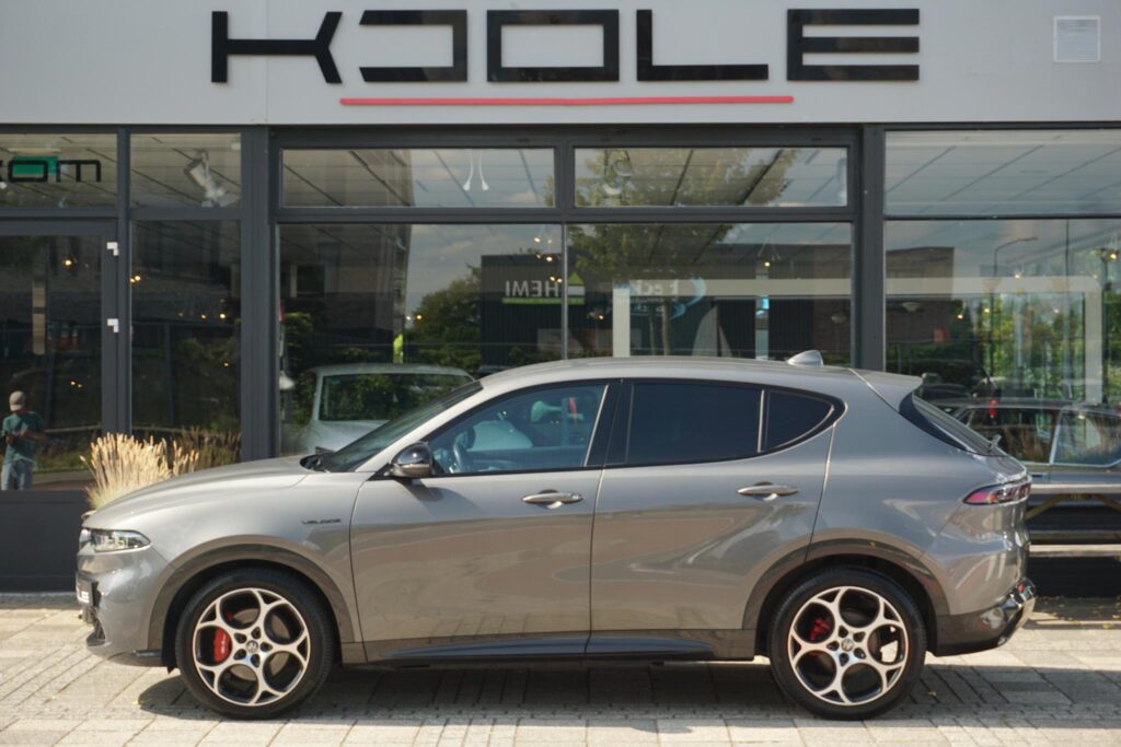 Alfa Romeo Tonale 1.5T Hybrid Veloce | stoel koeling | leer | ACC | H&K